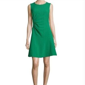 Diane von Furstenberg Dayna Emerald Green Ruched Dress Size 2